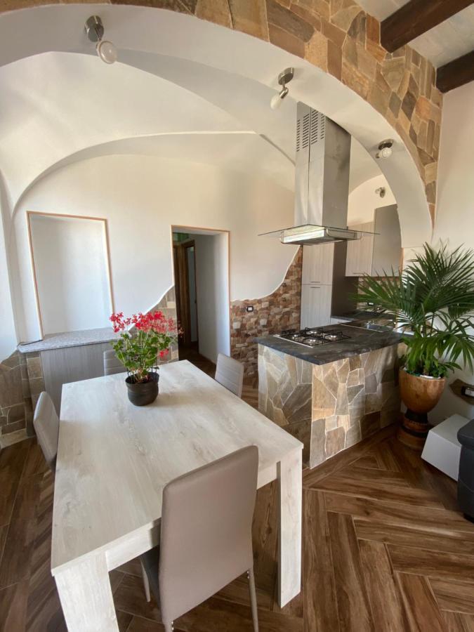 Apartament Casa Balilla La Maddalena  Zewnętrze zdjęcie