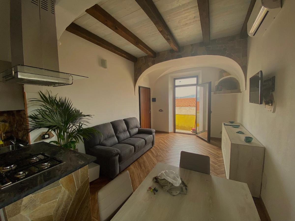 Apartament Casa Balilla La Maddalena  Zewnętrze zdjęcie