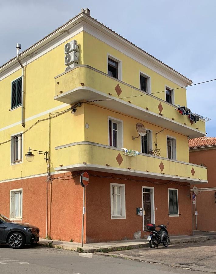 Apartament Casa Balilla La Maddalena  Zewnętrze zdjęcie
