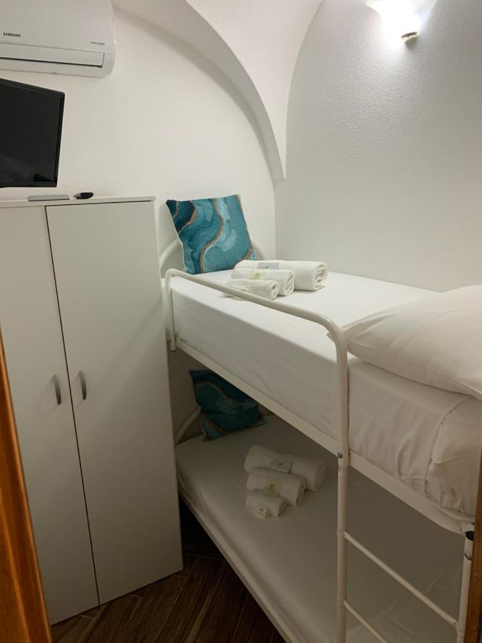 Apartament Casa Balilla La Maddalena  Zewnętrze zdjęcie